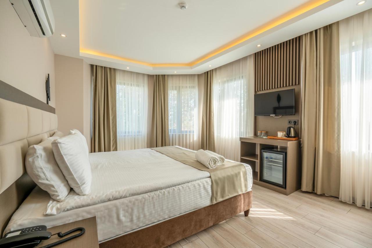 Hotel Magıa *